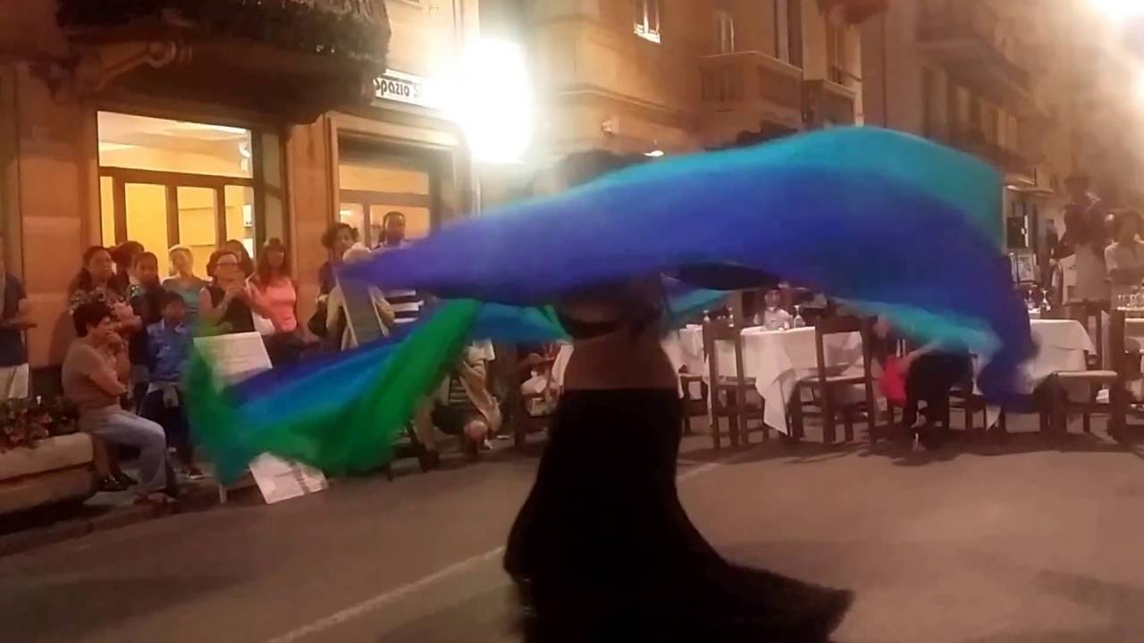 Monica Bellydance  Big Funveils  