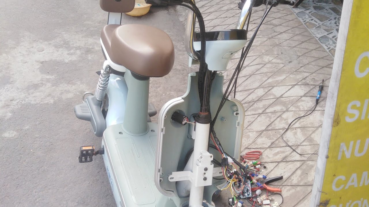 Cách Đi Dây Điện Đèn Xi Nhan Xe Đạp Điện