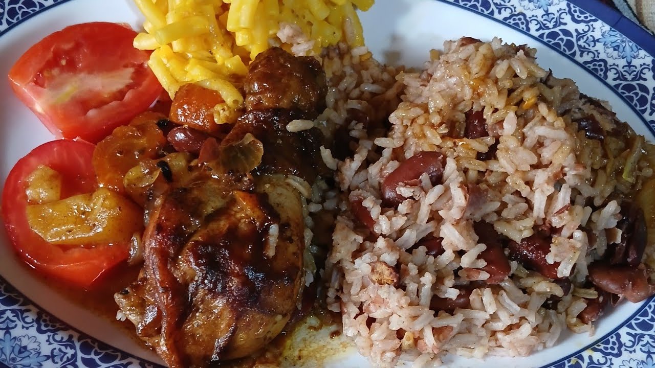 PAT’S KITCHEN 🥣🍜🍝🍛🍳🍽 is live! HAPPY SUNDAY LOVELIES 😊