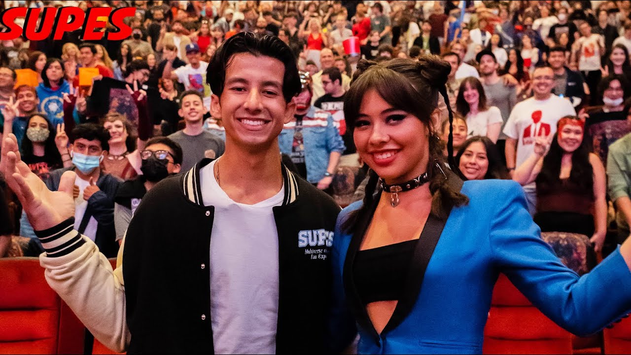 SURPRISING MARVEL FANS WITH XOCHITL GOMEZ! (Supes Fan Experience)