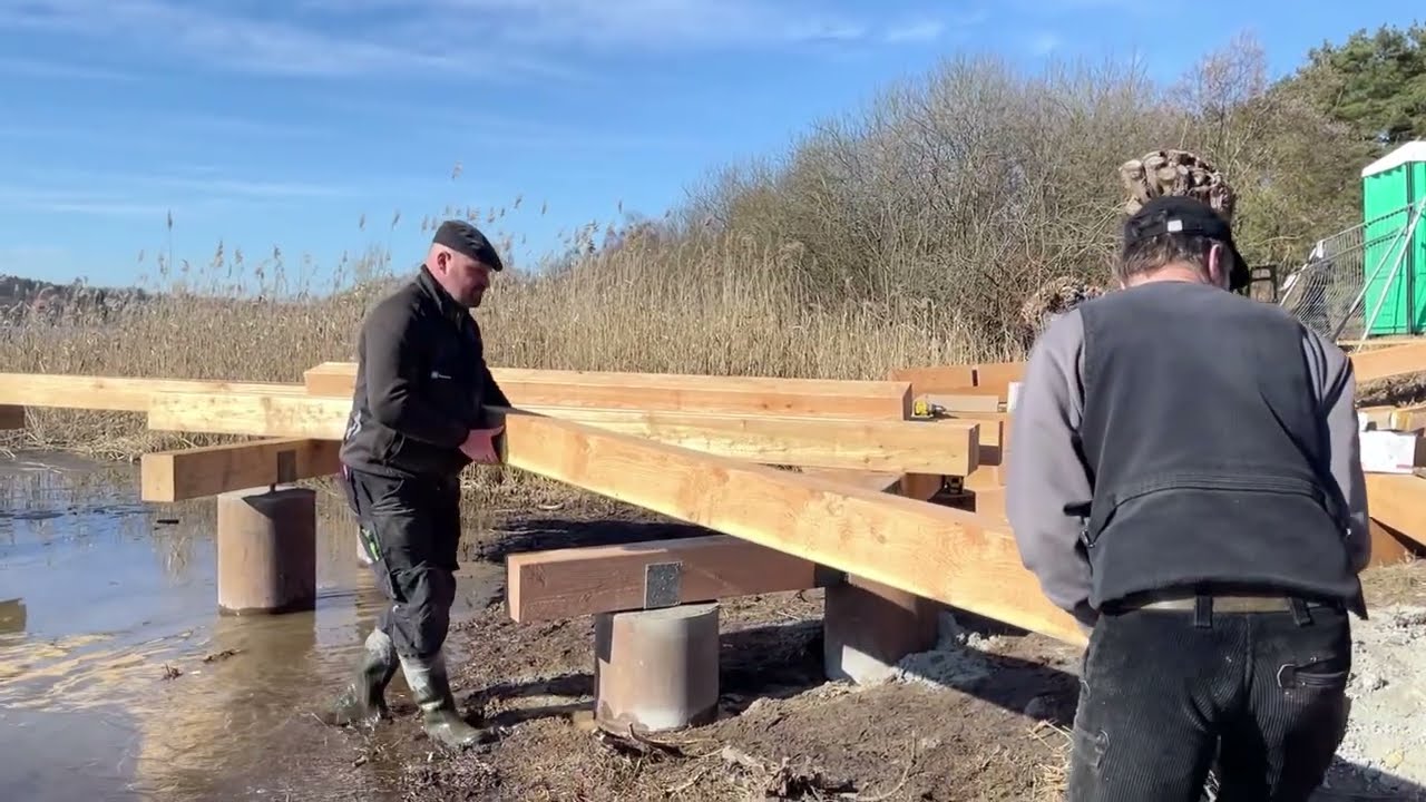 Bau von zwei neuen Stegen an der Feisneck in Waren (Müritz)