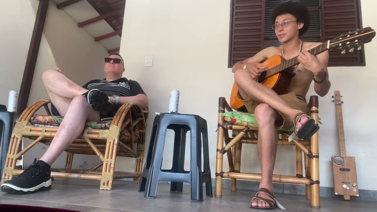 Sobre o domingo de ontem , tocando Izaura e improvisando no final 🙏🏻❤️😇