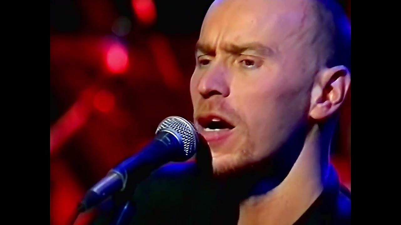 THE THE - LOVE IS STRONGER THAN DEATH (live)
