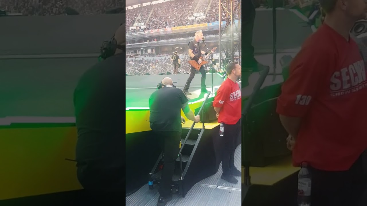 (Guitar Tech) Chad Zaemisch- METALLICA