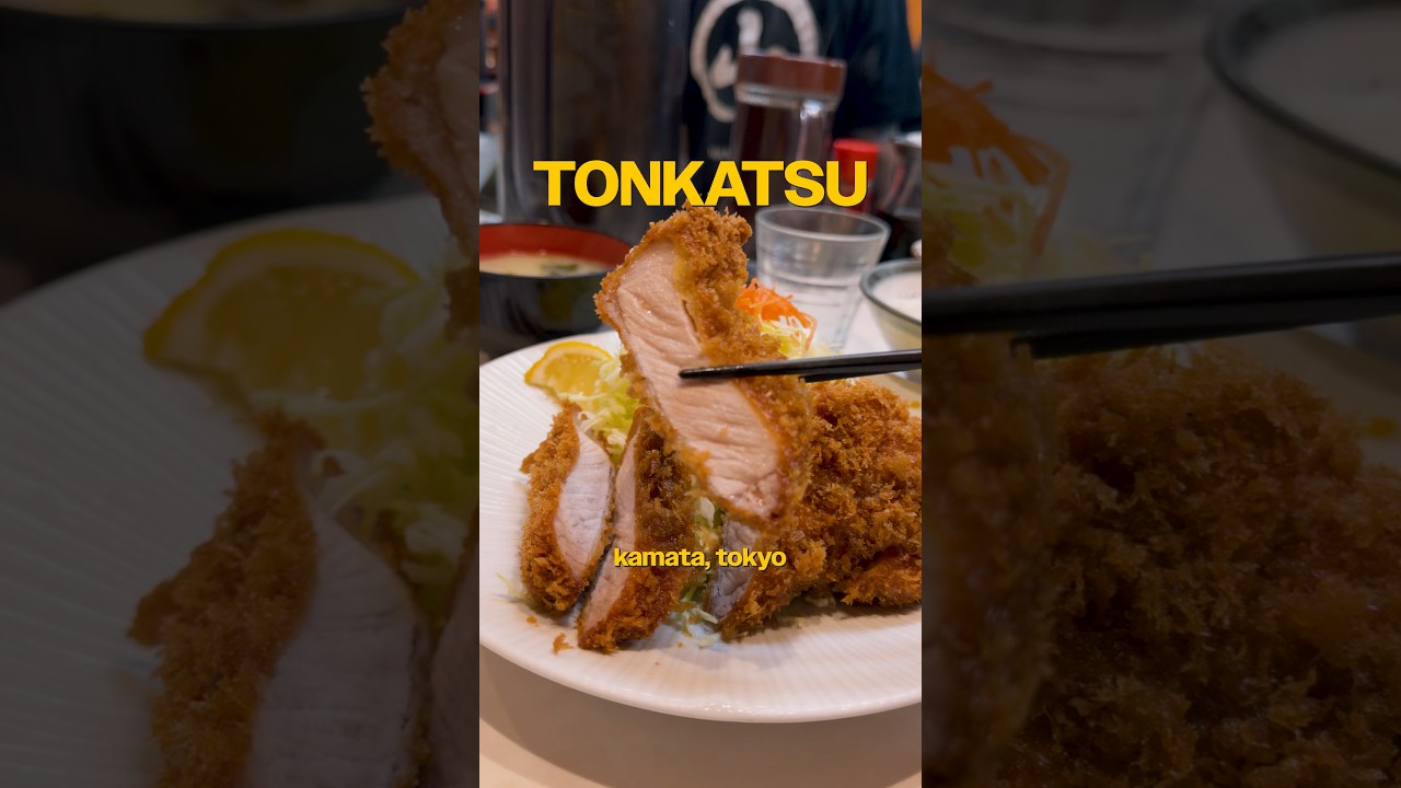 Местное заведение, где подают тонкацу в Токио, Япония | это место знают только местные жители | о...