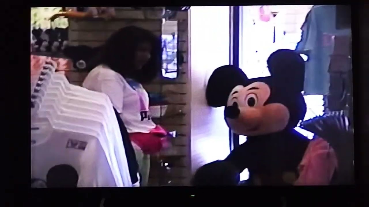 Disneyland Hotel Anaheim California 1989 - 1990