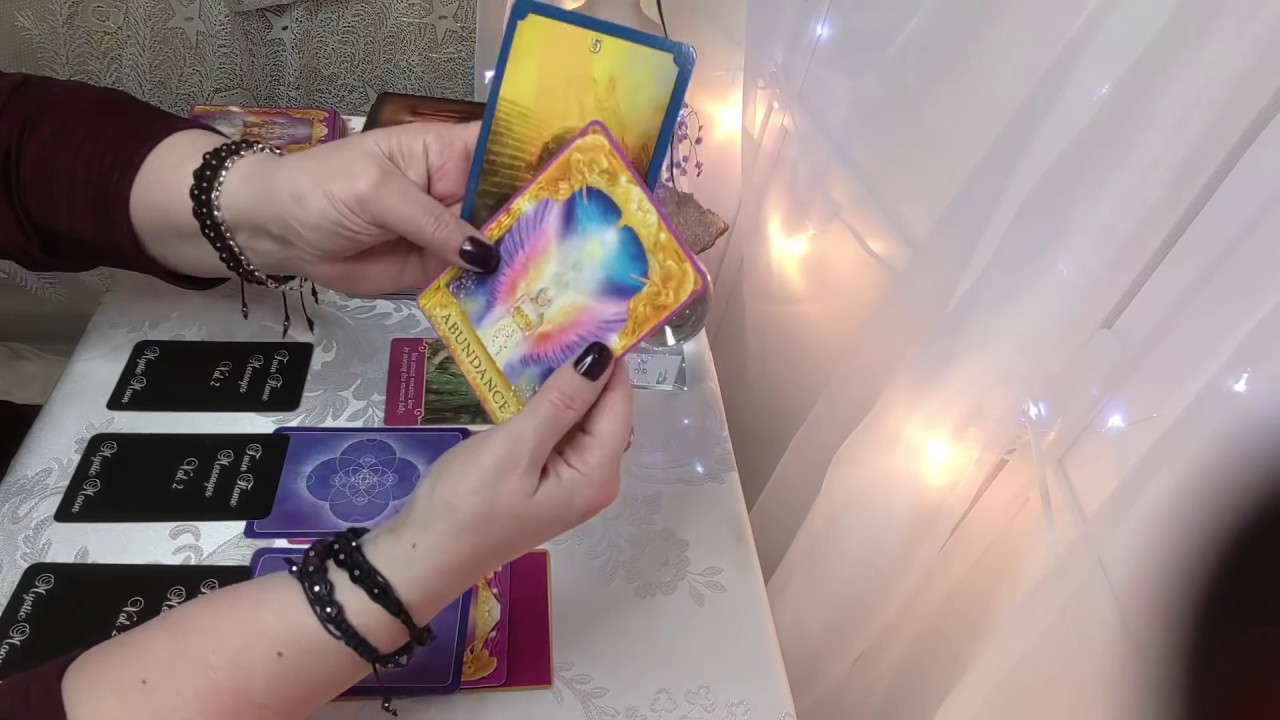 Capricorn! Someone Thinks You Are Irreplaceable! Ships Are Coming In! February 2020 Reading