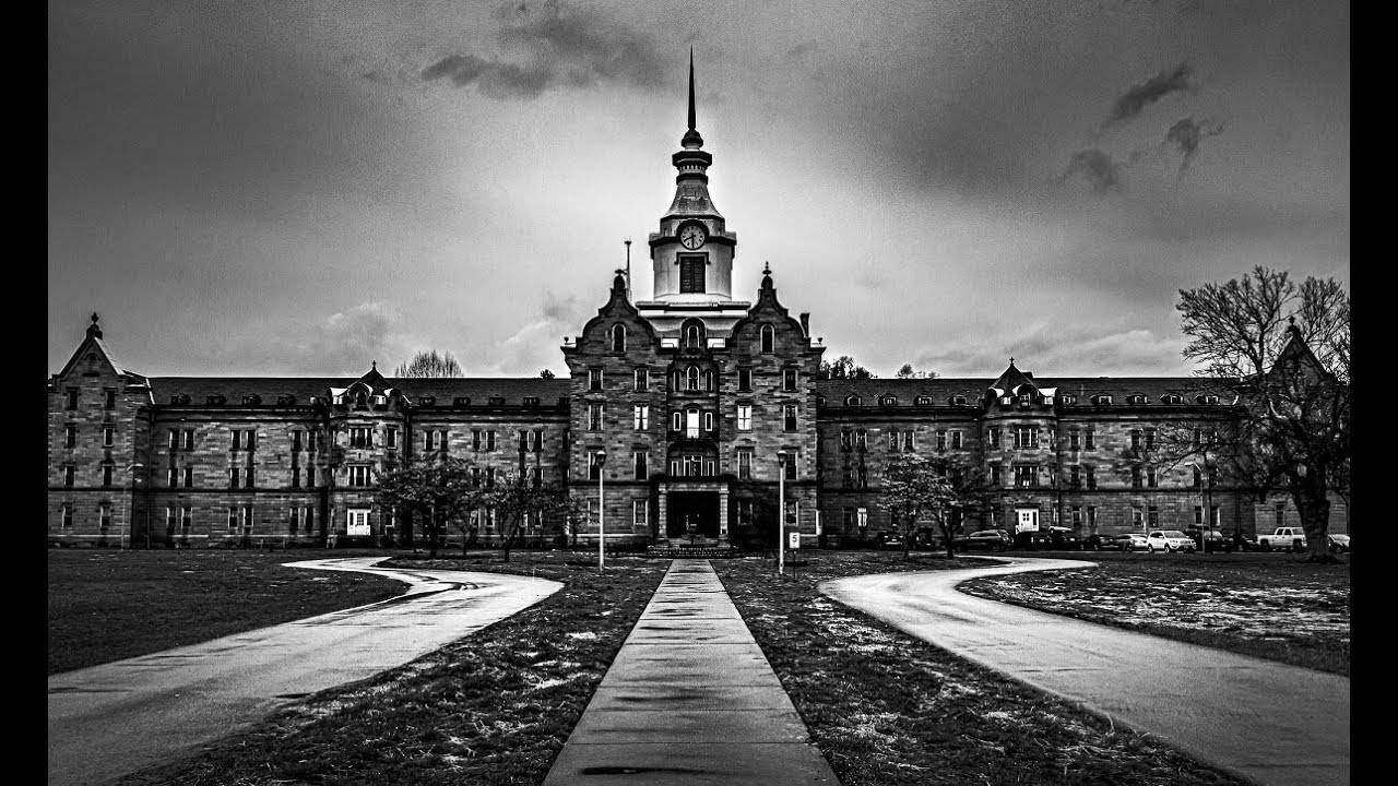 (S2, E1) The Trans Allegheny Lunatic Asylum