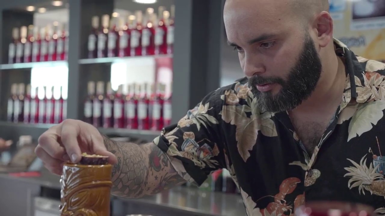 Mauro Mahjoub Masterclass Historia Mixolog&iacute;a  | Campari Academy