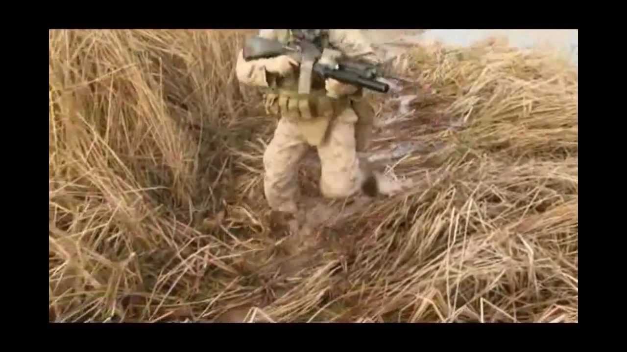 Marines Sodom, Subtitulos en español y lyrics