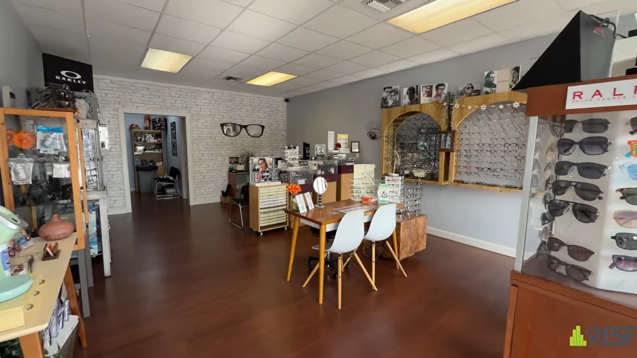 Miami Business for Sale Under $100K | Turnkey Optical Shop Opportunity (Low Rent!)