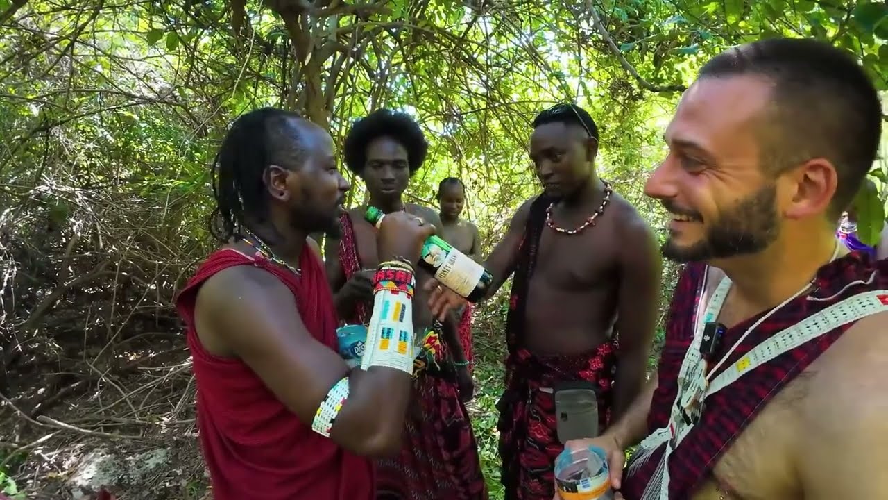 TRIBU AFRICANA prueba licor: (Reacción Épica) ¿Les habrá gustado?