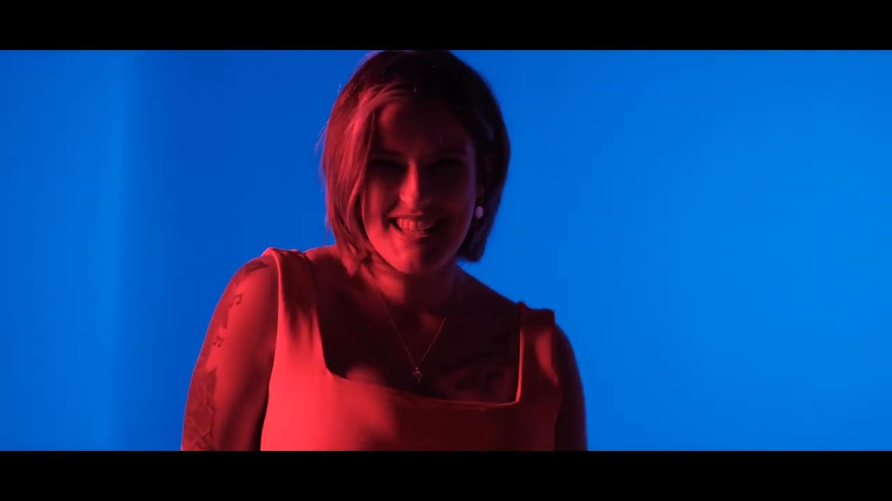 Julia Bender - Du bist mein Co-Pilot (Offizielles Video)