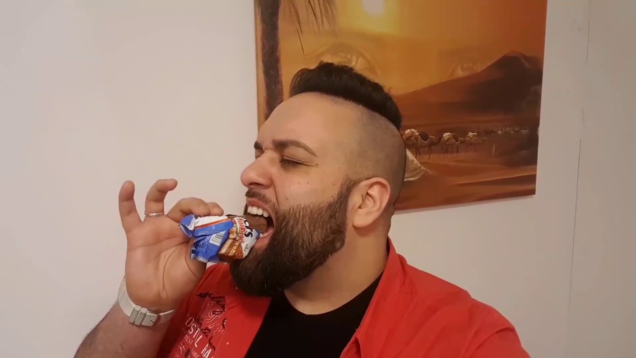 Mr.Wixa probiert Knoppers NussRiegel | SCHMEEECKT | Daaahahaha 👌😂👌
