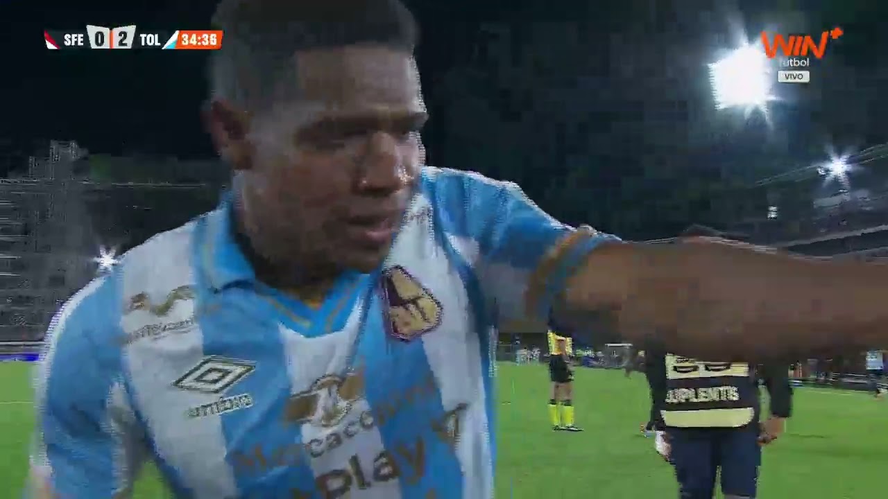 &iexcl;QU&Eacute; SE&Ntilde;OR GOLAZO DE KEVIN P&Eacute;REZ PARA PONER EL 2-0 DE TOLIMA ANTE SANTA FE! #LALIGAxWIN 🟤🟡🐷🔥⚽