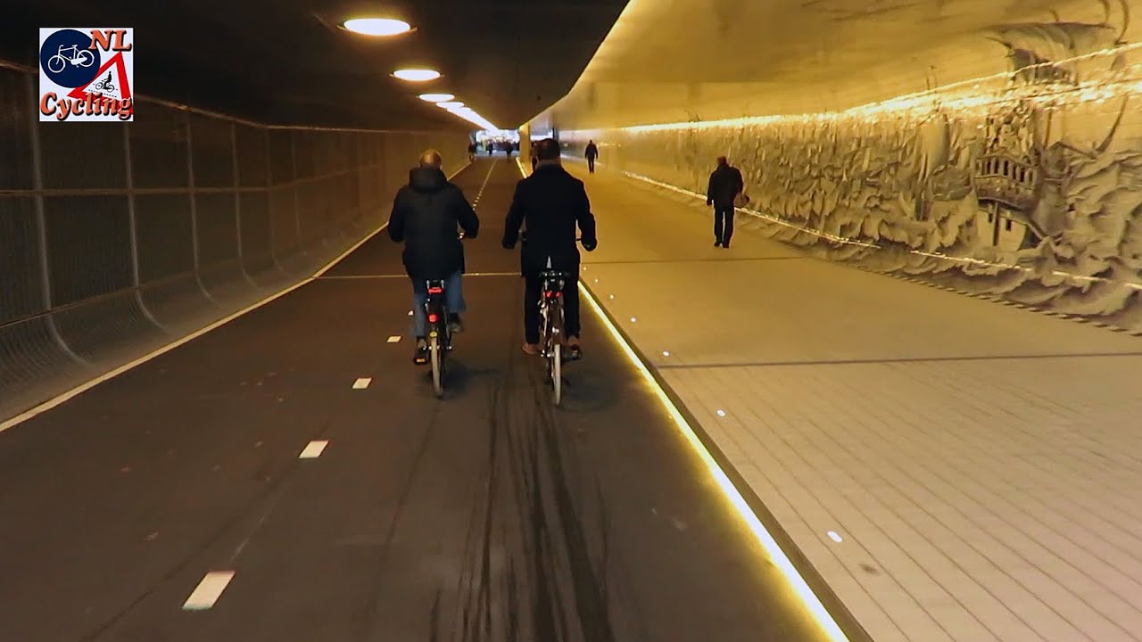 Rides through the tunnel under Amsterdam Central Station