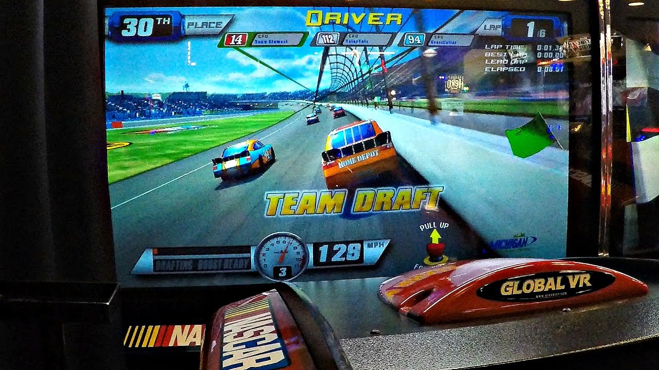 Nascar Team Racing Arcade Game! ゲームセンター レースゲーム