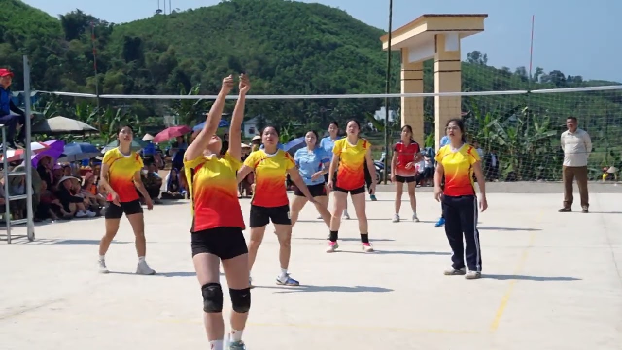 Văn Nghĩa - Nhân Nghĩa chanh giải nhất, nhì bóng chuyền nữ xuân 2026