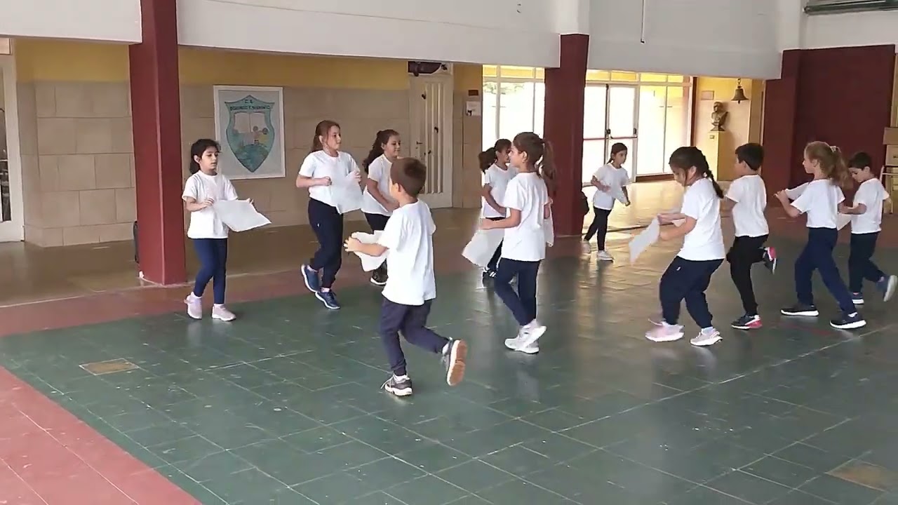 COREOGRAFÍA PAÑUELITO BLANCO