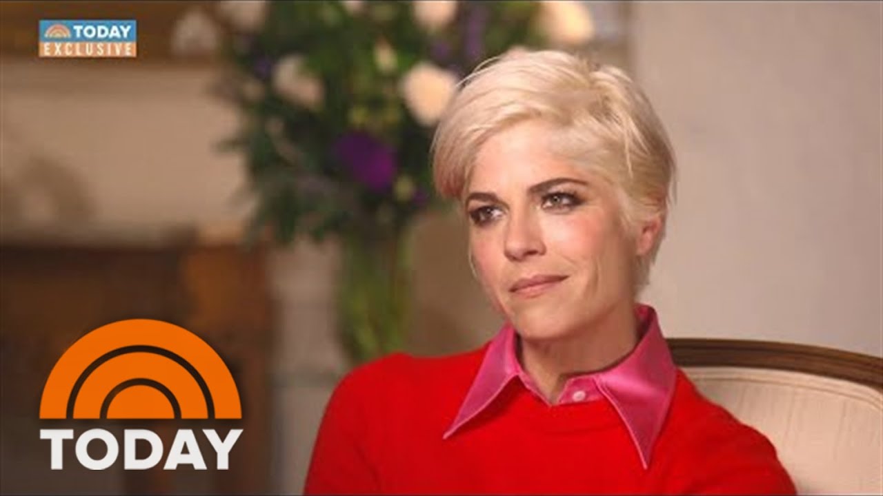 Selma Blair Opens Up About Difficult Relationship With Her Mother