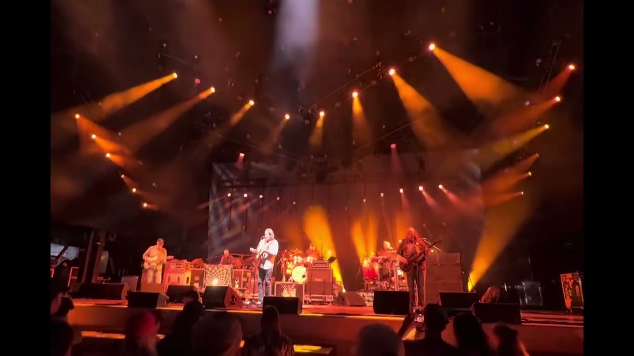 Rockin' in the Free World - Widespread Panic at Mempho 10/4/2025