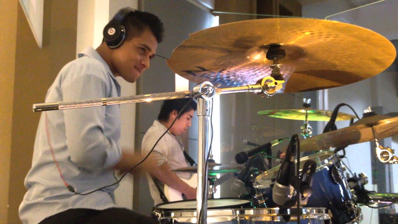 Que todos los pueblos te alaben - drum cam chris villegas