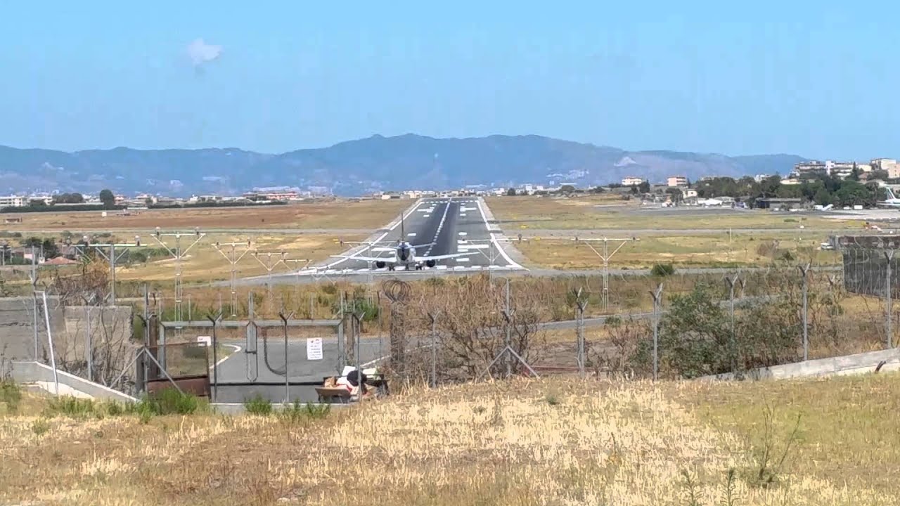Decollo aereo da Reggio Calabria