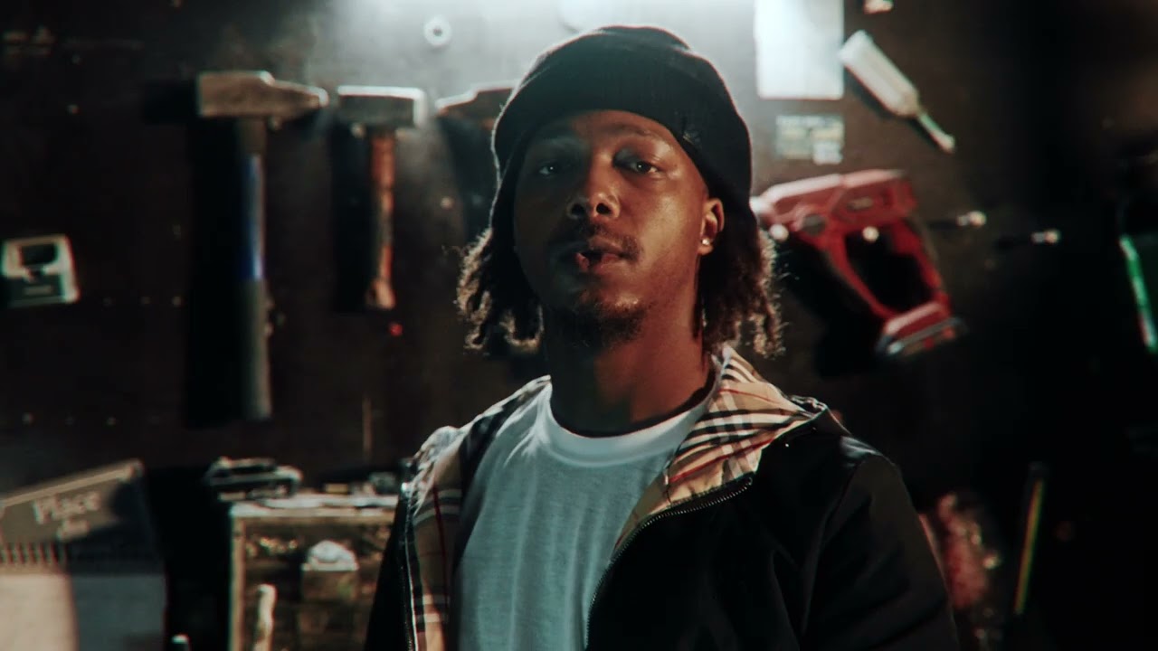 VVES - MTRL V (Clip Officiel)