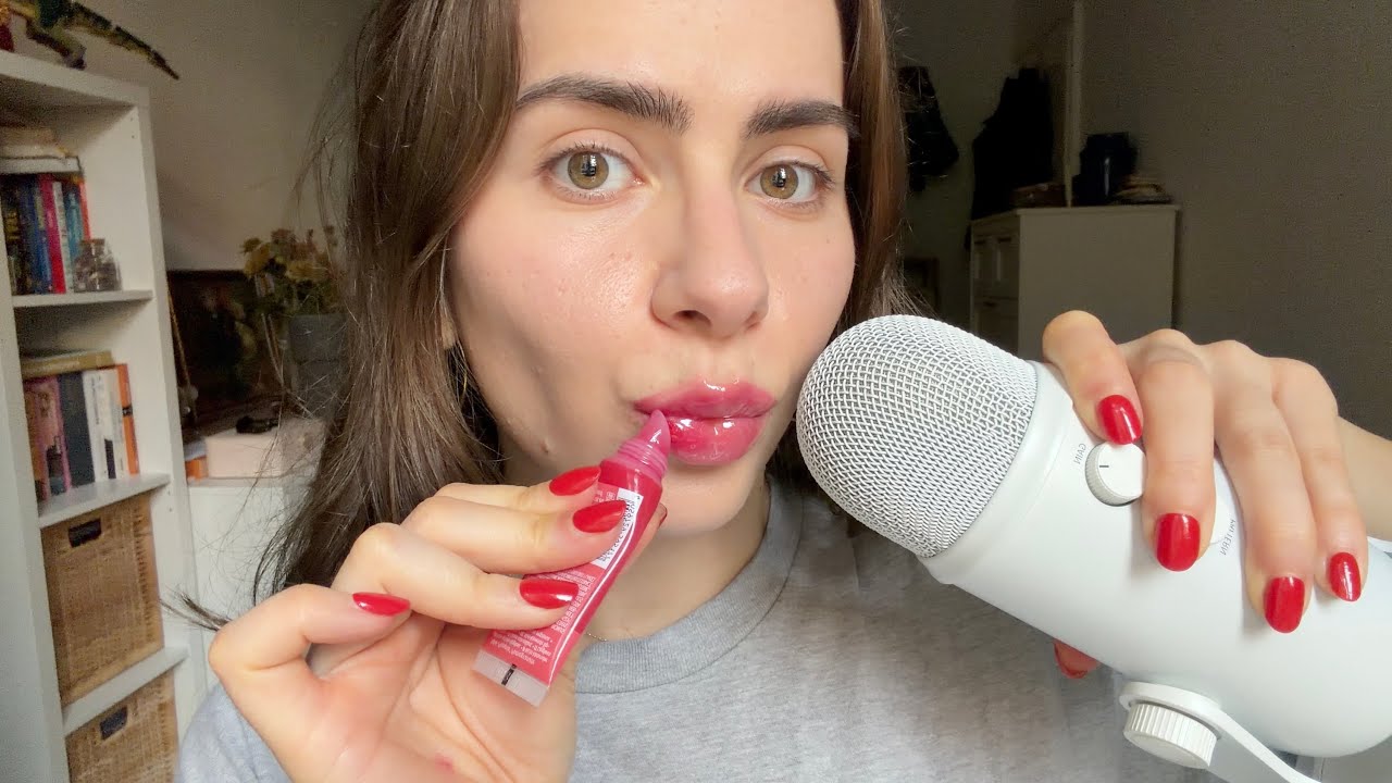 ASMR ich trage 100 Schichten Lipgloss auf