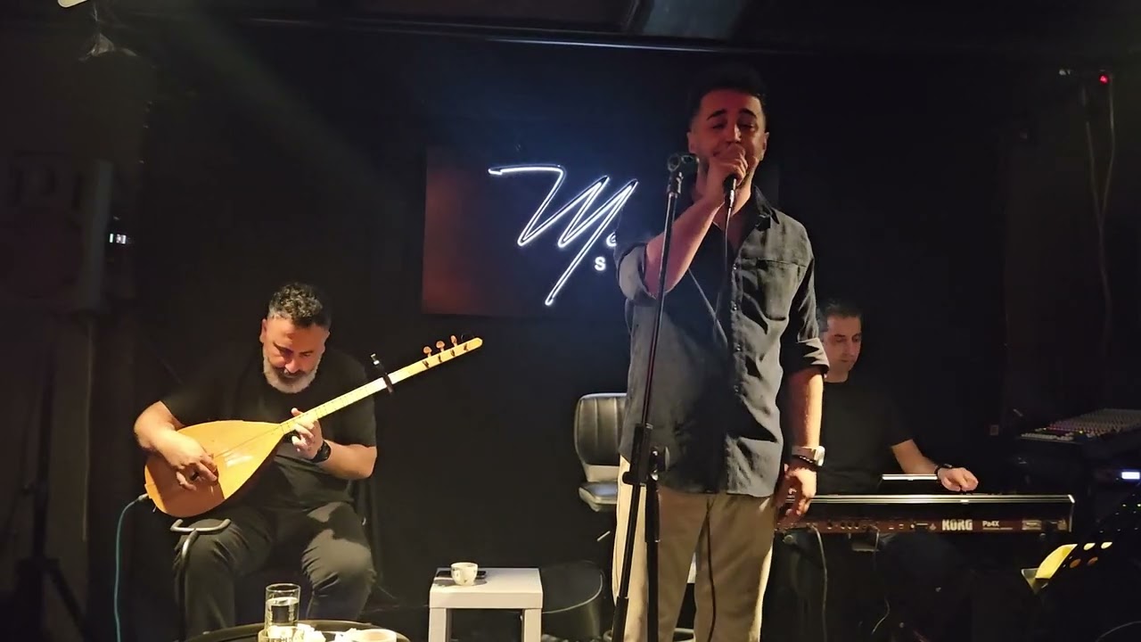 Hozan Devran / Sa&ccedil;ımın Akına / Mara sahne D&uuml;sseldorf Canlı