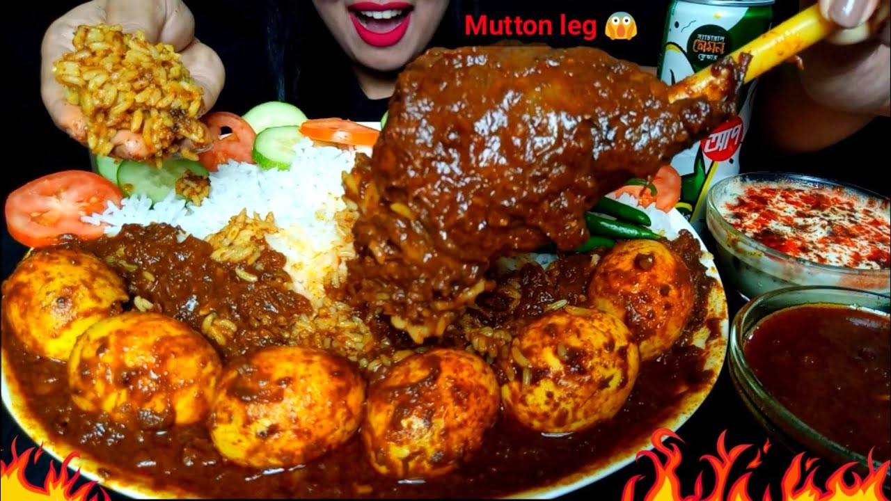 ASMR:EATING SPICY MUTTON LEG MASALA,EGG MASALA,RICE WITH EXTRA CURRY SAUCE,RAITA,CHILLI|#HUNGRYGIRL