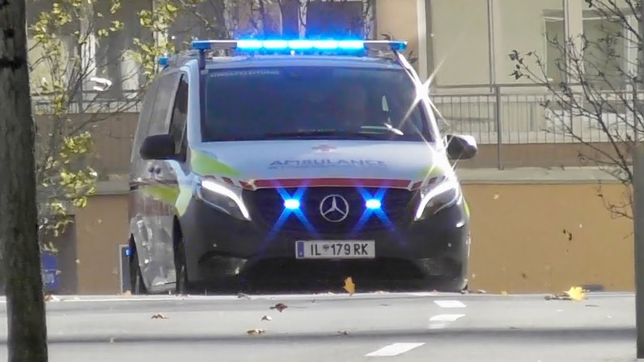 [Presslufthorn] REF + RTW ÖRK Innsbruck (RD 12-109 + RD 13-178) - Einsatzfahrt