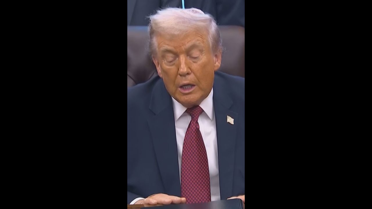 Trump doubles down on his attacks on Somalis in the United States
