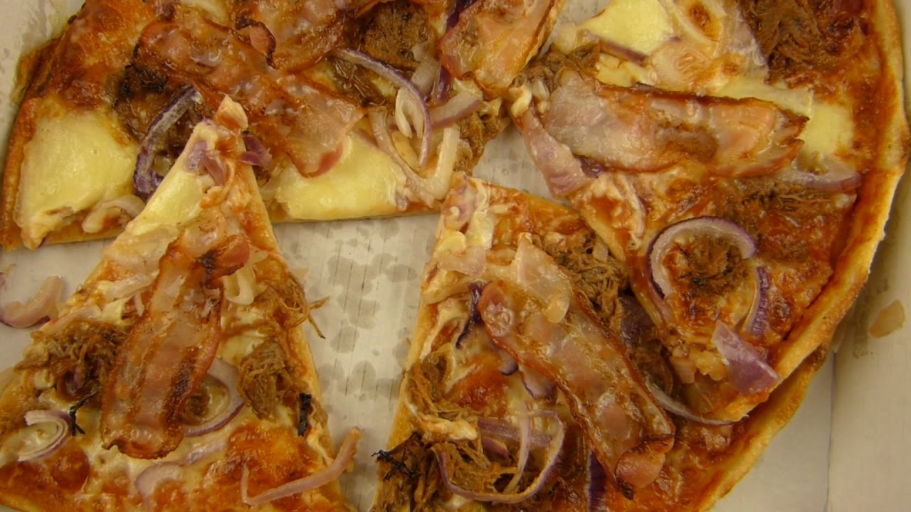 Domino's - Beef 'N' Bacon Pizza