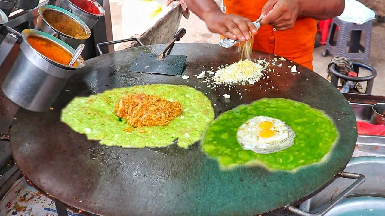 Kashmiri Omelet | Roadside Famous Egg Dish | A - 1 Omelet Center | Egg Street Food