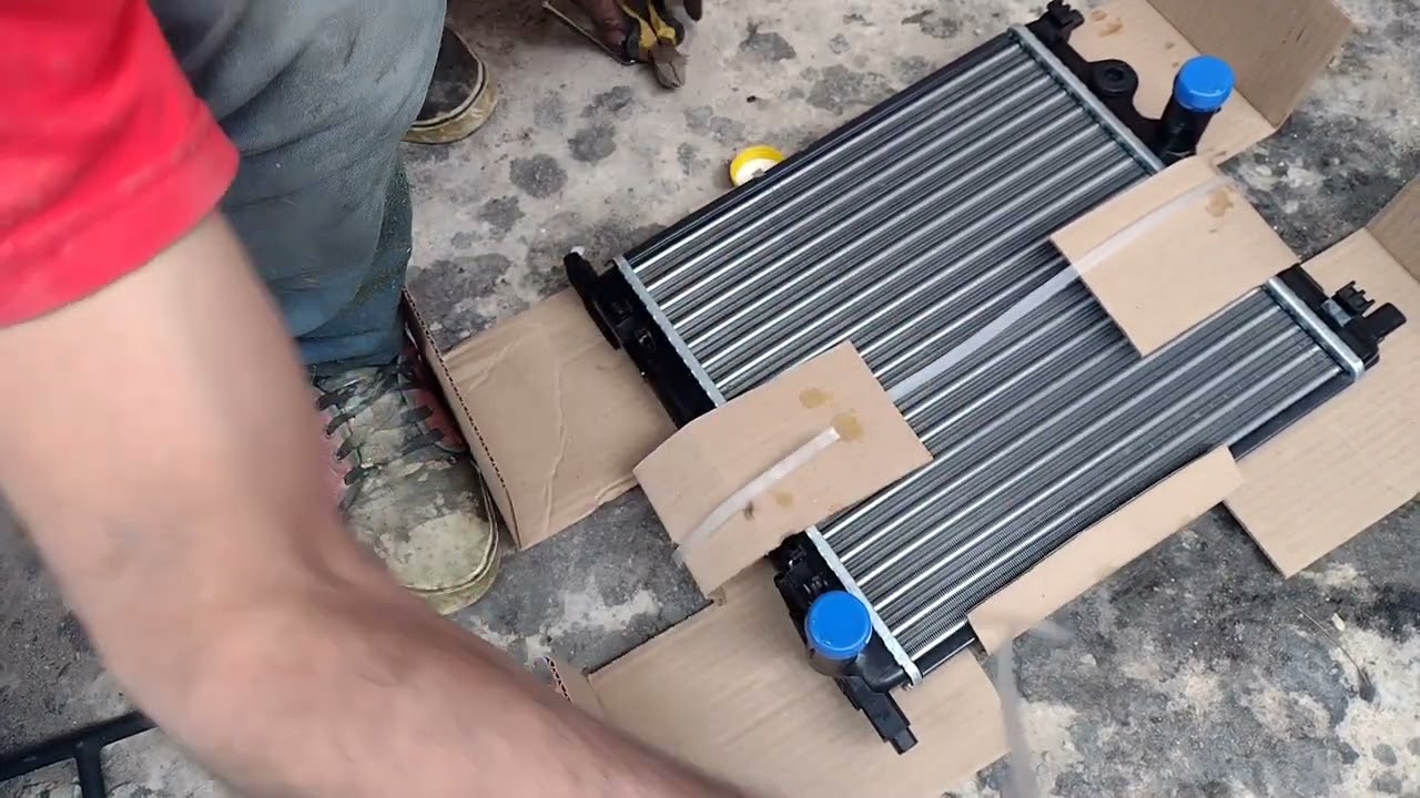 cambio de radiador del VW UP 1.0