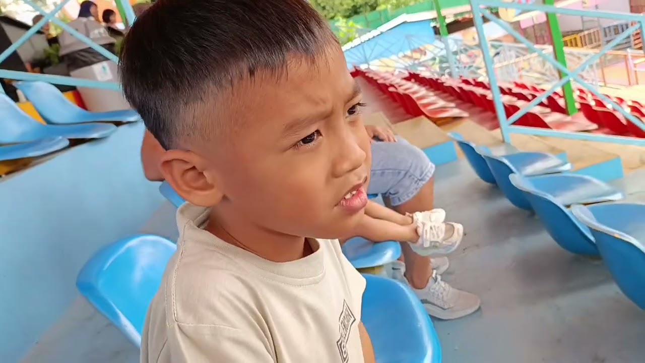 Seru banget, Fatih Faza explore Drive Thru Park Batu Malang 🥰