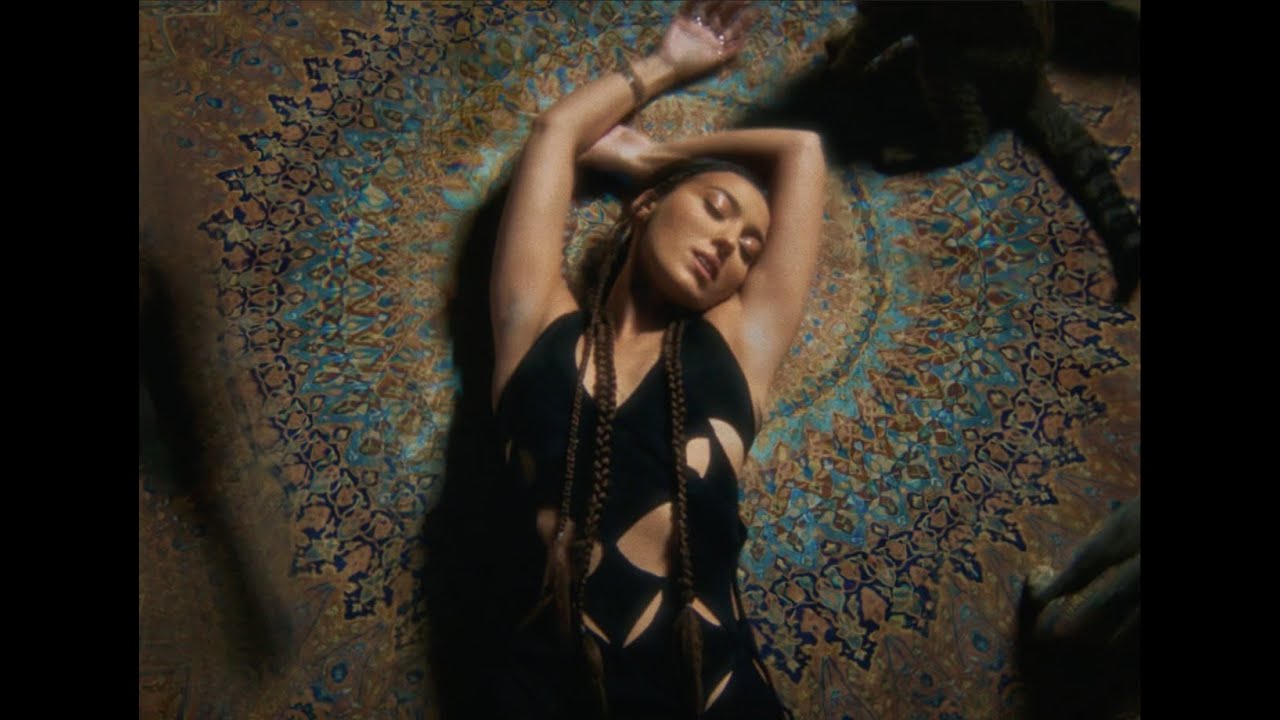 Asal Hazel - Aries ft. Zacari (Official Music Video)