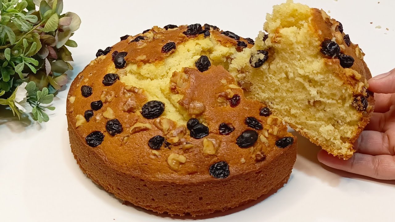 &ldquo;How to Make the Perfect Walnut & Raisin Cake | Simple Recipe!&rdquo;