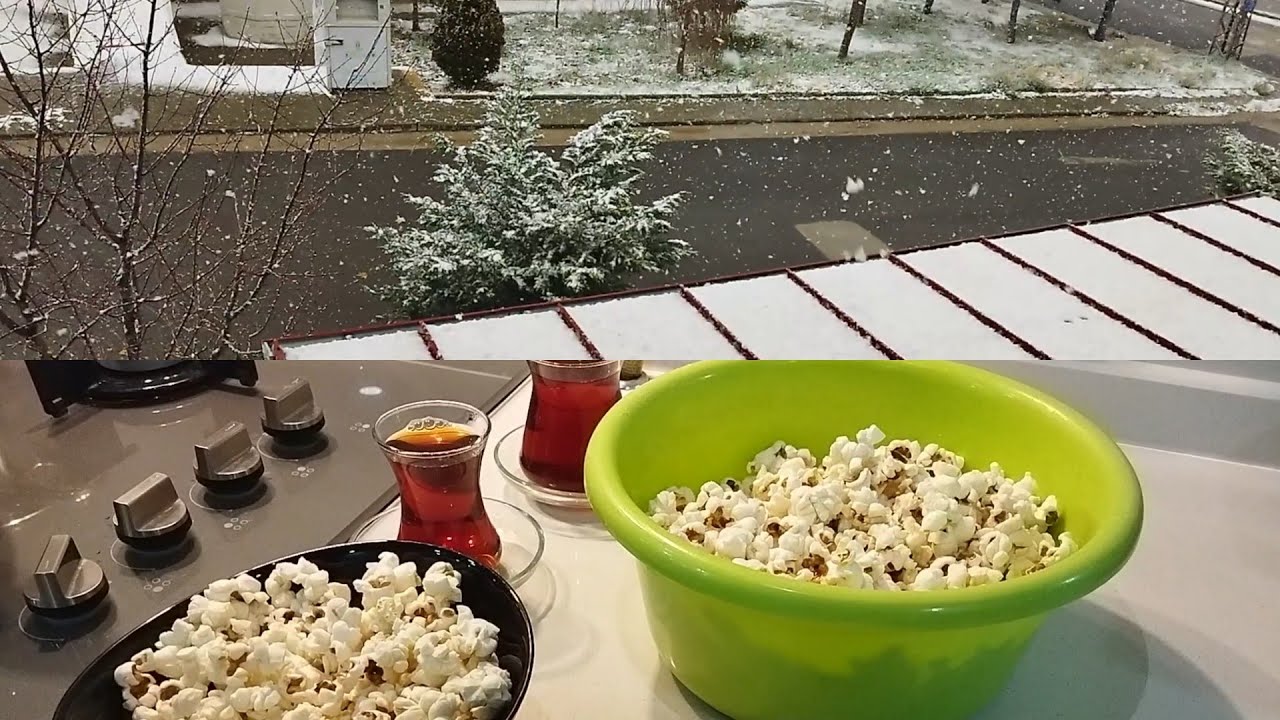 Lapa Lapa Karı Görüp De Mısır Patlatılmaz Mı