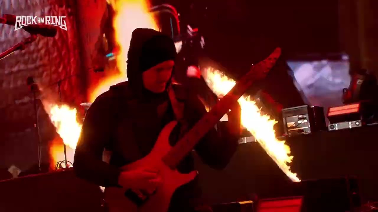 13 Falling In Reverse - Ronald (Live Rock am Ring 2025)