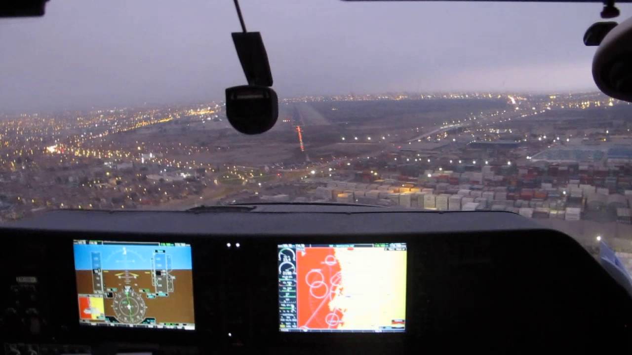 ATERRIZAJE AEROPUERTO JORGE CHAVEZ LIMA C182T
