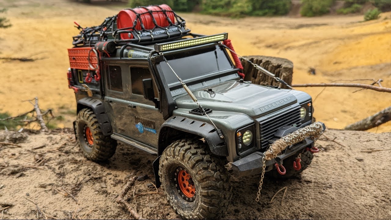 Traxxas TRX4 Defender - Crawl on the dune