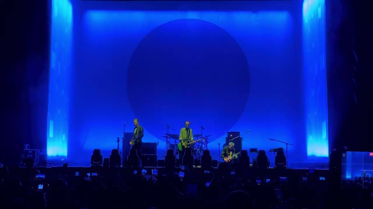 Travis - Selfish Jean (Lima, Perú 2024)