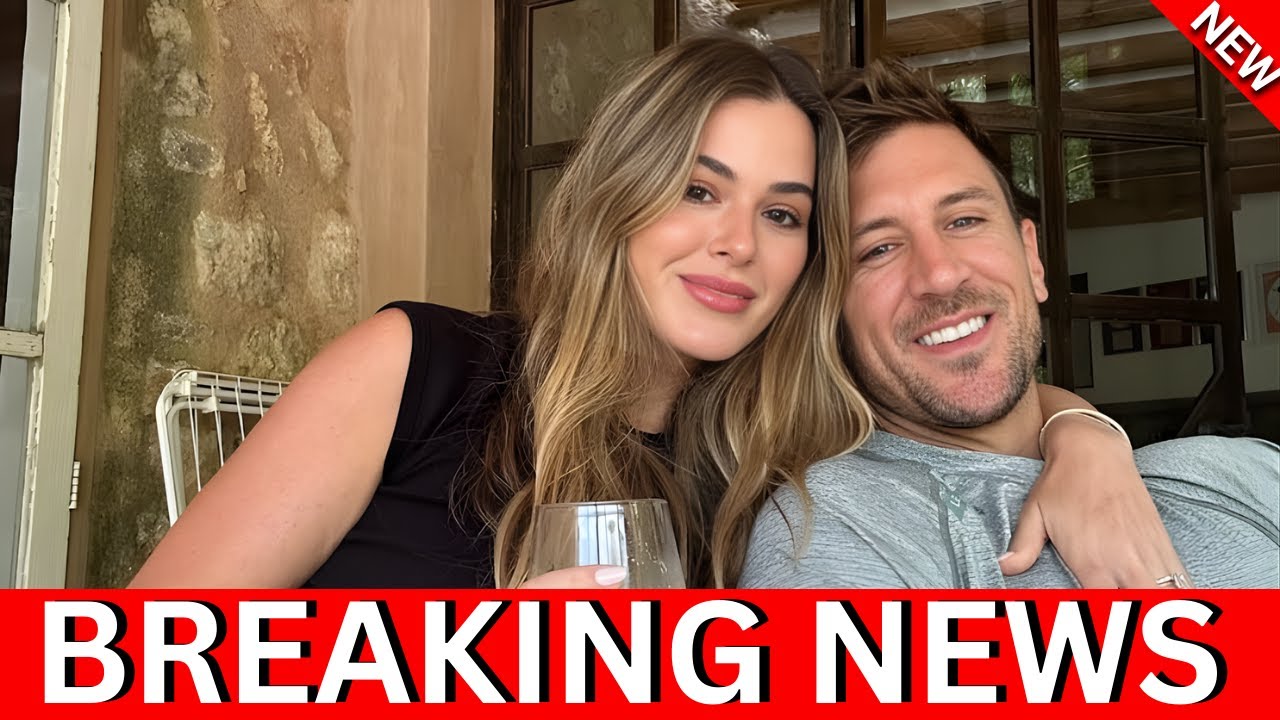From First Night to Forever  JoJo Fletcher & Jordan Rodgers’ Complete Love Story !!