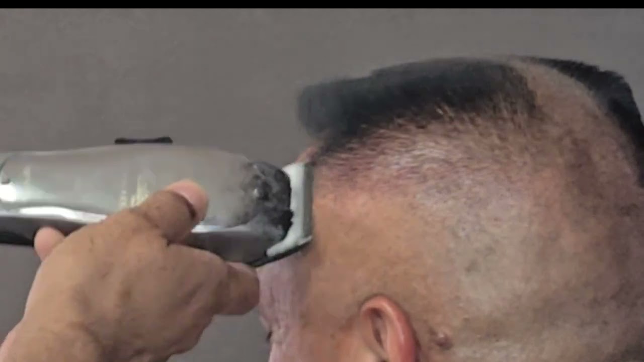 how to : horseshoe flat top #faded #barber #getkrispy #hairsalon #traditional #classic #howto