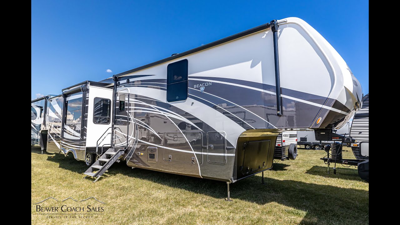 2022 Vanleigh RV The Beacon Beacon 41LKB - Luxury 5th Wheel