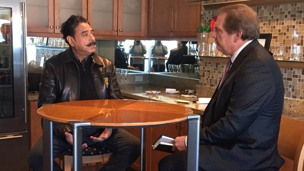 UNCUT: Sam Kouvaris sits down with Jags owner Shad Khan