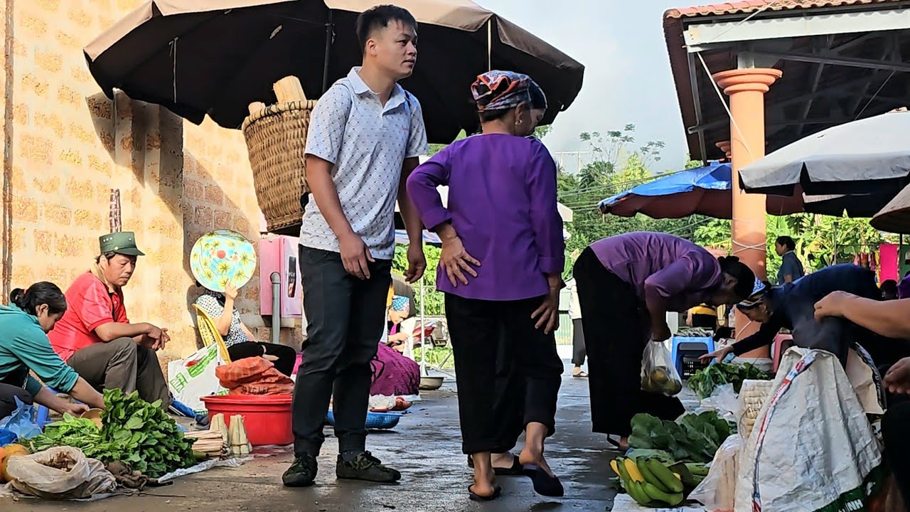 CEO goes into the wild forest, Harvests the roots, goes to the market to sell and cooks