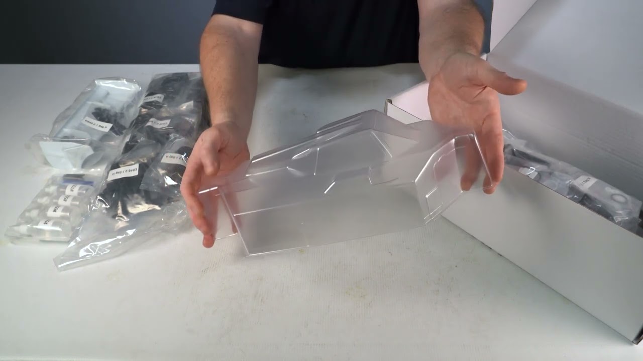 Tekno EB48 2.1 1/8 Electric Buggy Unboxing